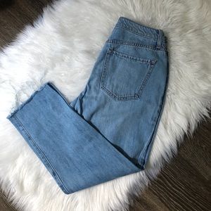 Old navy straight leg mom jeans high waisted SZ 2